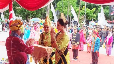 Wakili Ali Mazi Pembukaan Pawai Budaya, Asrun Lio: Ini Strategi Rawat Kebudayaan Sultra