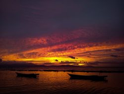 Menikmati Kilau Pasir Putih Pantai Labobo di Buton Tengah