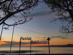 Mengunjungi Pantai Tombawatu di Pinggiran Kota Kendari, Cocok untuk Olahraga Selancar