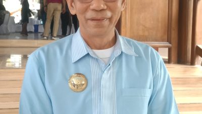 Drs Basiran Jalankan Program ‘Orang Tua Asuh’ Bagi Anak Stunting di Buton