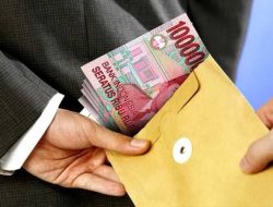 Cegah Praktik Suap Layanan Publik, OJK Optimalkan Whistleblowing System