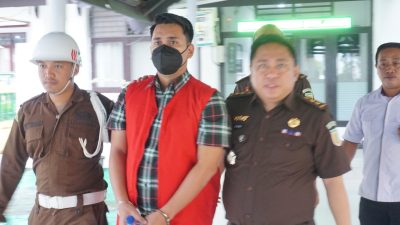 Usai Jalani Pemeriksaan di Kejati Sultra, Dirut PT KKP Langsung Dijebloskan ke Sel Tahanan