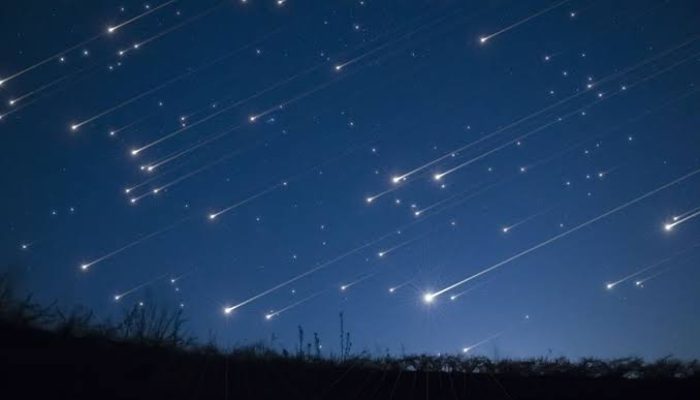 Fenomena Hujan Meteor  Bakal Hiasi Langit Indonesia, Catat Tanggal dan Jamnya!