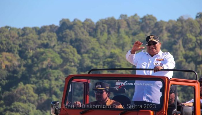Ali Mazi Resmikan Jalan Tol Kendari-Toronipa di Momen Ekspose 5 Tahun AMAN