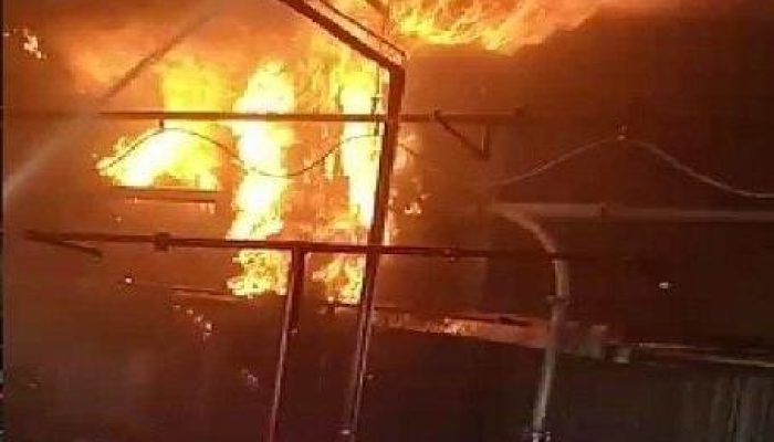 PLTU Nii Tanasa Terbakar, Api Belum Padam Sejak Dini Hari