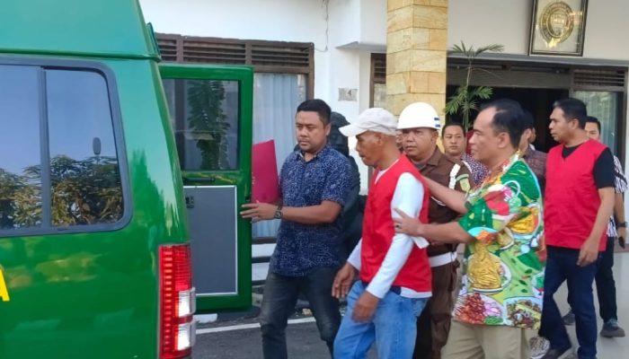 Pj Bupati Bombana Diperiksa Kejati Kasus Korupsi Proyek Jembatan di Butur, Dua Tersangka Langsung Disel