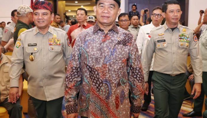 Kepala BNPB Ingatkan Pj Gubernur Andap Ancaman Bencana Hidrometeorologi Basah di Sultra