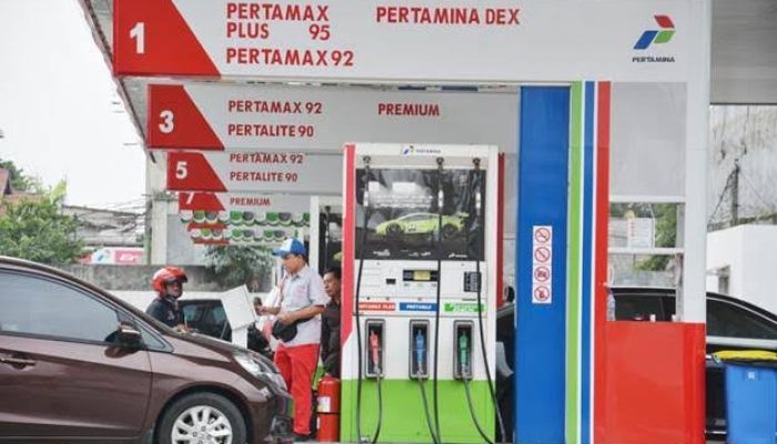 BBM Pertalite & Solar Mau Dibatasi, Ini Kriteria yang Berhak