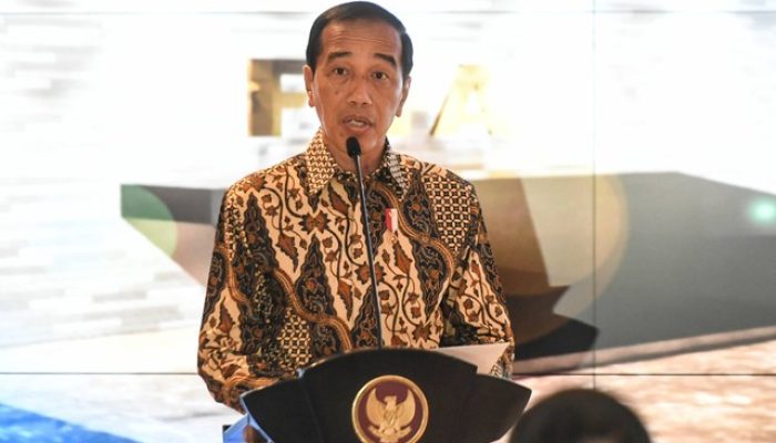 Jokowi Teken Aturan Baru, Upah Minimum Dipastikan Naik Tahun Depan