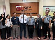 Kemenkumham Sambangi OJK Sultra: Sosialisasi Aplikasi Silaris, Cara Cegah TPPU Lewat Transaksi Keuangan