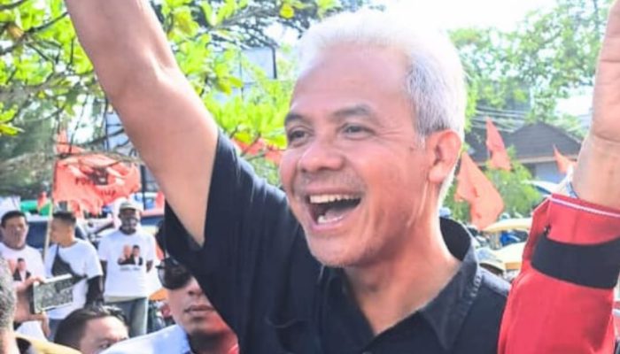Kampanye Perdana di Kendari, Ganjar Janjikan Jabatan Menteri ke Orang Sultra Jika Terpilih Jadi Presiden 