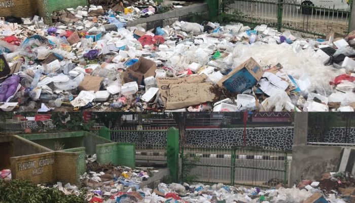 Kurangi Sampah Plastik, Perlu Pengenaan Tarif Cukai