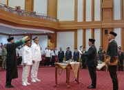 Lantik Pj Wali Kota Kendari Pj Bupati Mubar yang Baru, Andap Budhi : Jaga Netralitas ASN! 