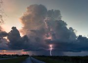 Siaga! BMKG Ingatkan Hujan Kilat-Angin Kencang, Awas Awan Cumulonimbus