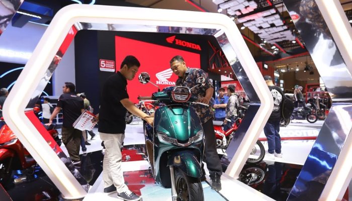 Tampang Skutik Fashionable New Honda Stylo 160 Mejeng di Ajang IIMS 2024