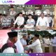 PJ Gubernur Sultra Andap Budhi Revianto melaksanakan salat Idulfitri di Masjid Raya Al-Kautsar Kendari, Rabu (10/4/2024).