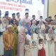Halal bi halal Bupati Koltim Abdul Azis bersama masyarakat setempat.