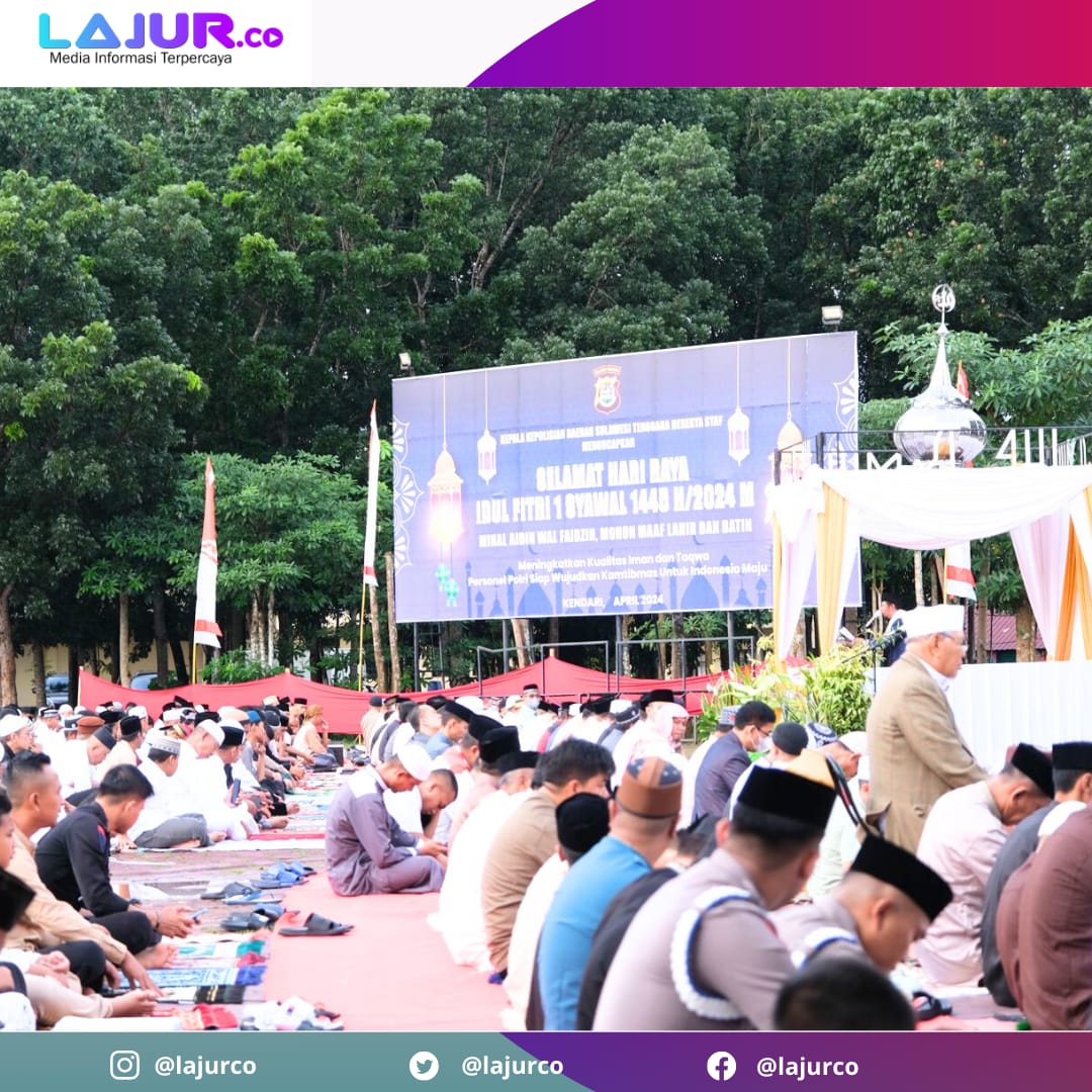 Suasana penyelenggaraan salat Ied Polda Sultra.