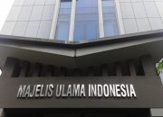 Fatwa MUI Larang Muslim Ucapkan Selamat Hari Raya Agama Lain