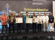 Pemkab Koltim Diganjar Penghargaan Dari BPJS Kesehatan Kendari