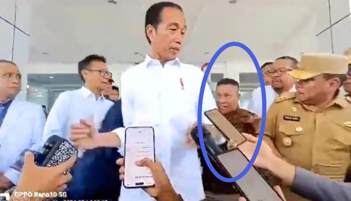 Momen Eks PNS Nekat Nyelonong Konferensi Pers Presiden Jokowi di Konawe, ini Klaim BKSPDM
