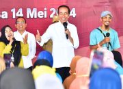 Masyarakat di Kolaka Utara Diguyur Bantuan Dari Presiden Jokowi