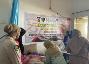 Peringati HUT Bhayangkara ke 78, Polresta Kendari Fasilitasi Masyarakat Pasang KB Gratis