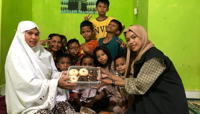 Program DDV Sultra Berbagi, Salurkan Donasi Roti ke Anak-anak Panti Asuhan Al Hidayah Kendari