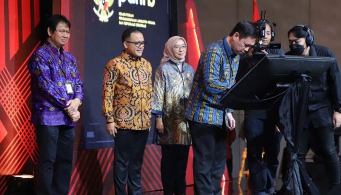 Dua Mal Pelayanan Publik di Sultra Diresmikan Menteri PANRB: MPP Kolaka & Buton