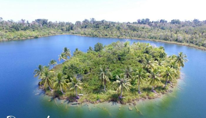Keindahan Danau Laponu-ponu, Bombana Bisa Jadi Pilihan Destinasi Wisata Menghabiskan Akhir Pekan