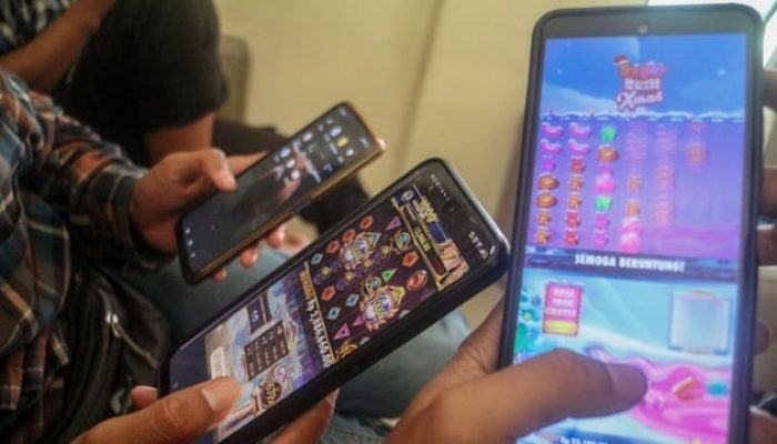 Pelaku Judi Online Terancam Kena Blacklist Layanan Jasa Keuangan