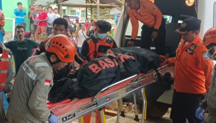 Pekerja Tambang Korban Tenggelam di Sungai Langgikima Dievakuasi Dalam Kondisi Tak Bernyawa
