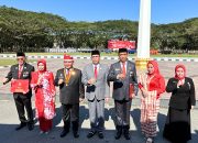 Sekda Sultra & Dua ASN di Sultra Dianugerahi Satyalancana Karya Satya di Momen Peringatan HUT ke 79 RI