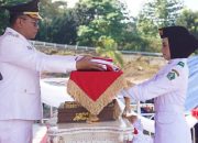Pengibaran Duplikat Bendera Pusaka di Lapangan Aspirasi Lasusua Berlangsung Khidmat