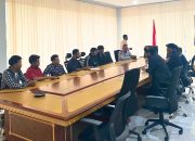 Lokomotif Hukum Sultra Unjuk Rasa, Ungkap Kekesalan Maraknya Praktik Calo Tiket di Pelabuhan Tampo