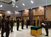 Kajati Hendro Dewanto Lantik Kajati Buton dan Kajari Wakatobi