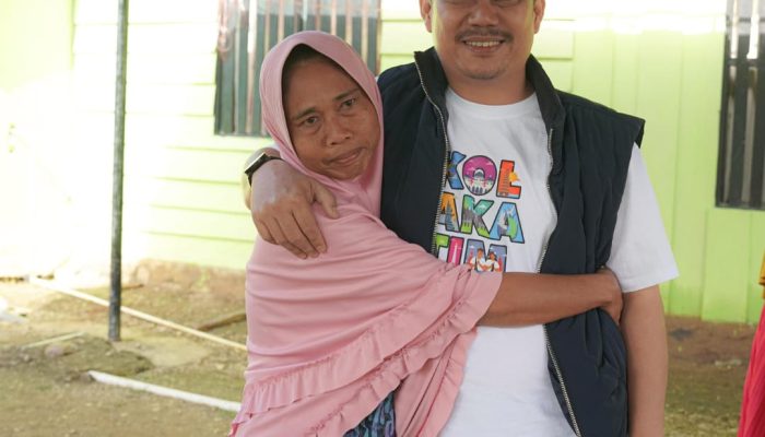 Mengenal Figur Abdul Azis, Bupati Koltim Yang Sederhana dan Merakyat