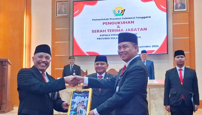 Pj Gubernur Kukuhkan & Pimpin Sertijab Kepala Perwakilan BPKP Sultra