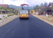 Lorong Makassar Tirawuta Tuntas Diaspal