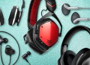 Jangan Memakai Headset Terlalu Lama, Ini 7 Bahayanya