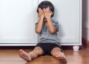 Penyebab Anak Jadi Penakut, Waspadai Pola Asuh yang Salah