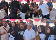 Pj Gubernur Sultra Ladeni Curhat Honorer Muna yang Namanya Raib Dari Database BKN, Beri Opsi ini!