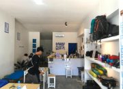 Cafe Kosa Kata: Ngopi Plus Cuci Mata Produk Outdoor