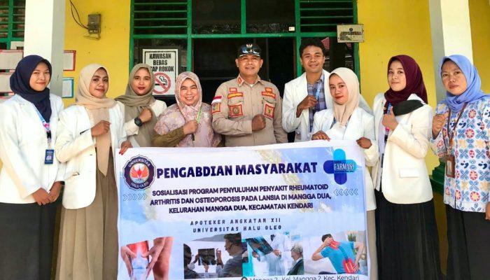 Mahasiswa UHO Edukasi Tips Cegah Dini, Pengobatan Rematik & Osteoporosis ke Lansia di Mangga Dua