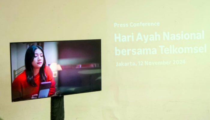 Kampanye Hari Ayah Nasional: “Teknologi Bisa Melepas Rindu, Tapi Tak Bisa Mengulang Waktu”