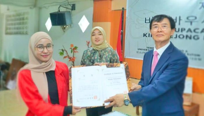 Guru SMAN 2 Kendari Menangi Kompetisi Internasional Korea Selatan ‘Hangeul Festival 2024’
