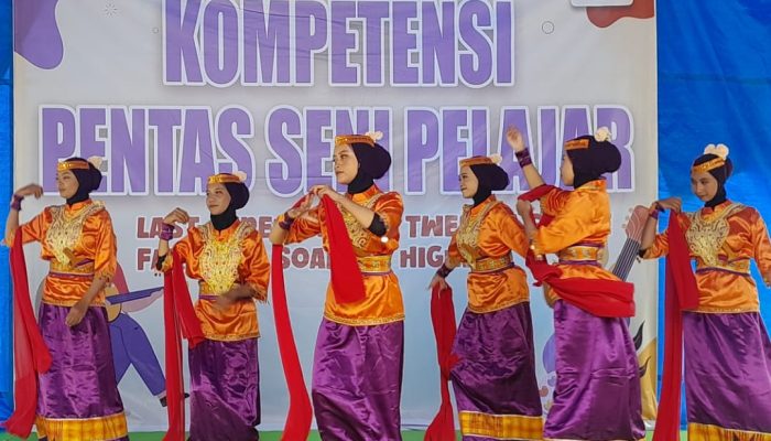 Pentas Seni SMAN 10 Kendari, Ajang Unjuk Bakat & Ekspresi Siswa Sebelum Ujian Sekolah