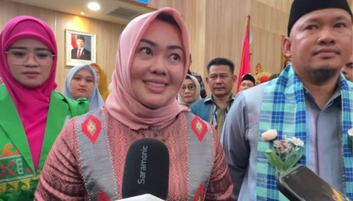 Perdana Tugas, Siska-Sudirman Umumkan Mau Retreat Kadis & Camat di Kebun Raya Nanga-nanga