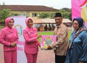 Bhayangkari Polda Sultra Tebar Ribuan Paket Sembako: PNS, Personel Hingga Purnawirawan Keciprat