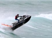 Libur Lebaran Berujung Petaka, Dua Pengunjung Pantai Mutiara Buteng Alami Kecelakaan Jet Ski